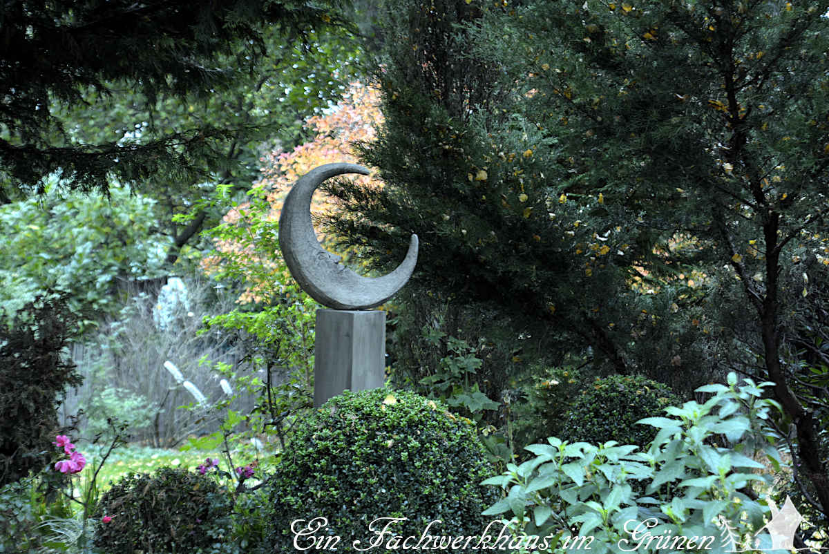 Der Mond in unserem Garten