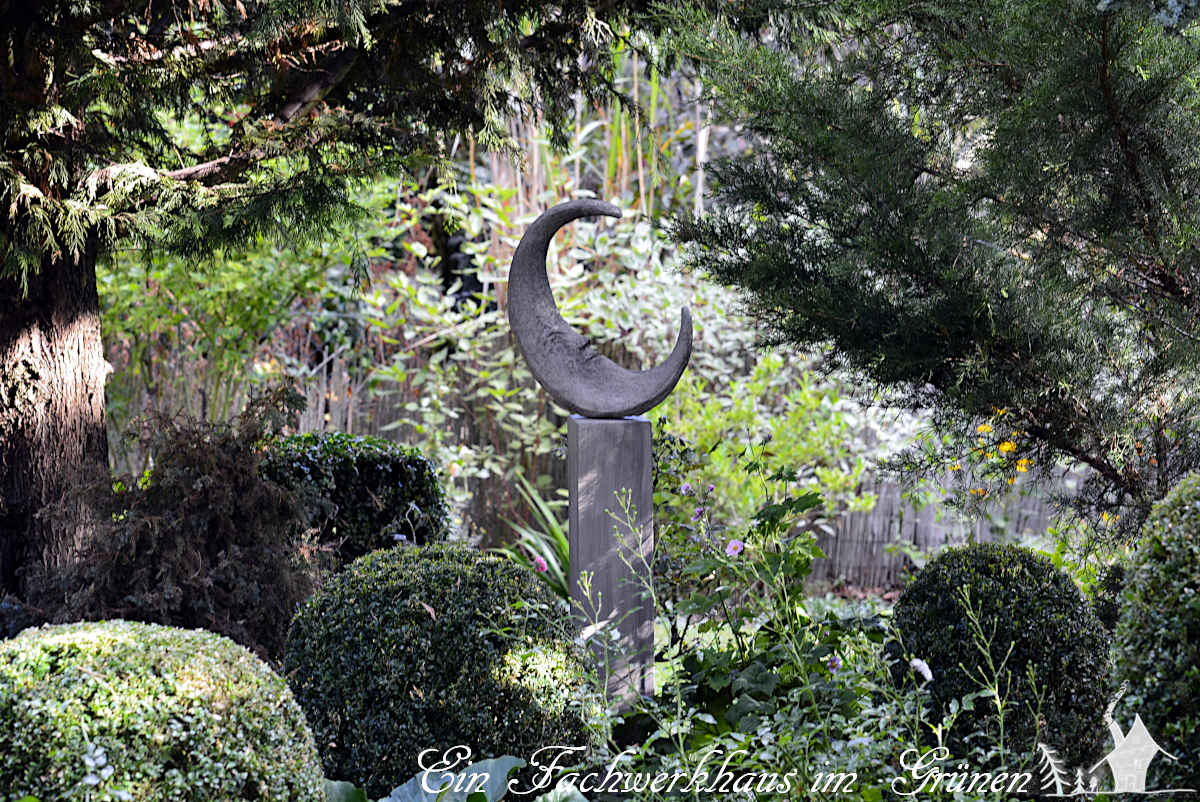 Der Mond in unserem Garten